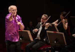 Conducting conductor. From the movie.