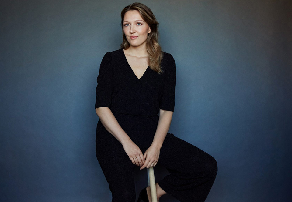 Närbidl på kvinna. Fotografi.