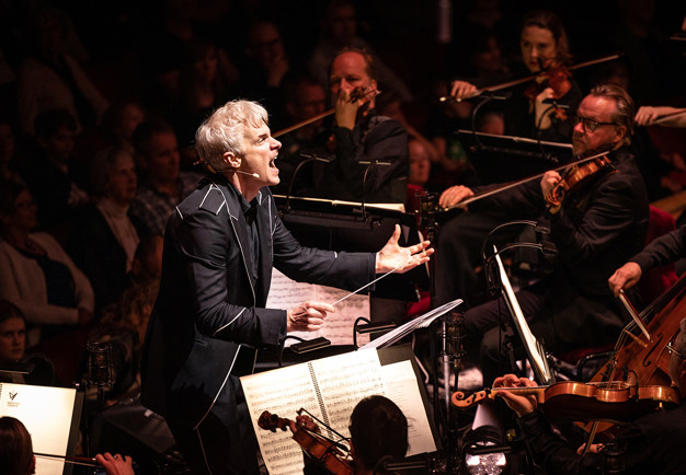 Närbild på kvinna. Fotografi.