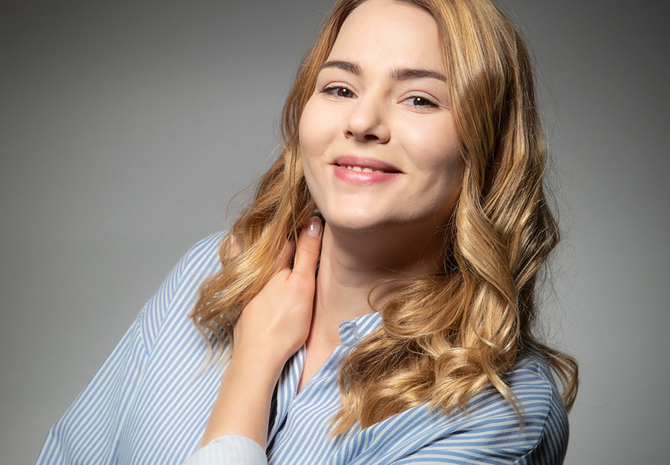 Närbild på kvinna. Fotografi.